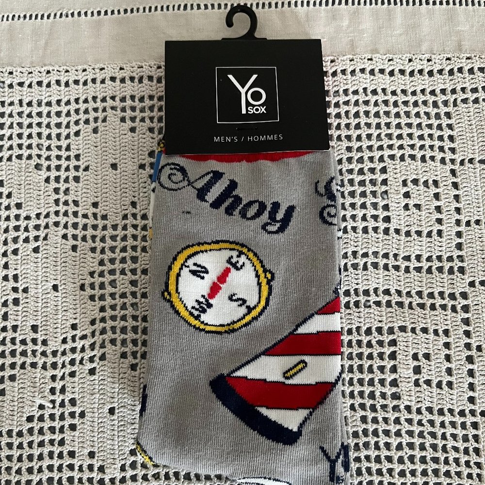 NEW with tags YoSox grey, red, navy, white & yellow socks men’s size 7-12 rare